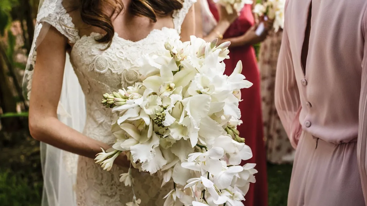 The Most Popular Flowers Used in Wedding Ceremonies post thumbnail image